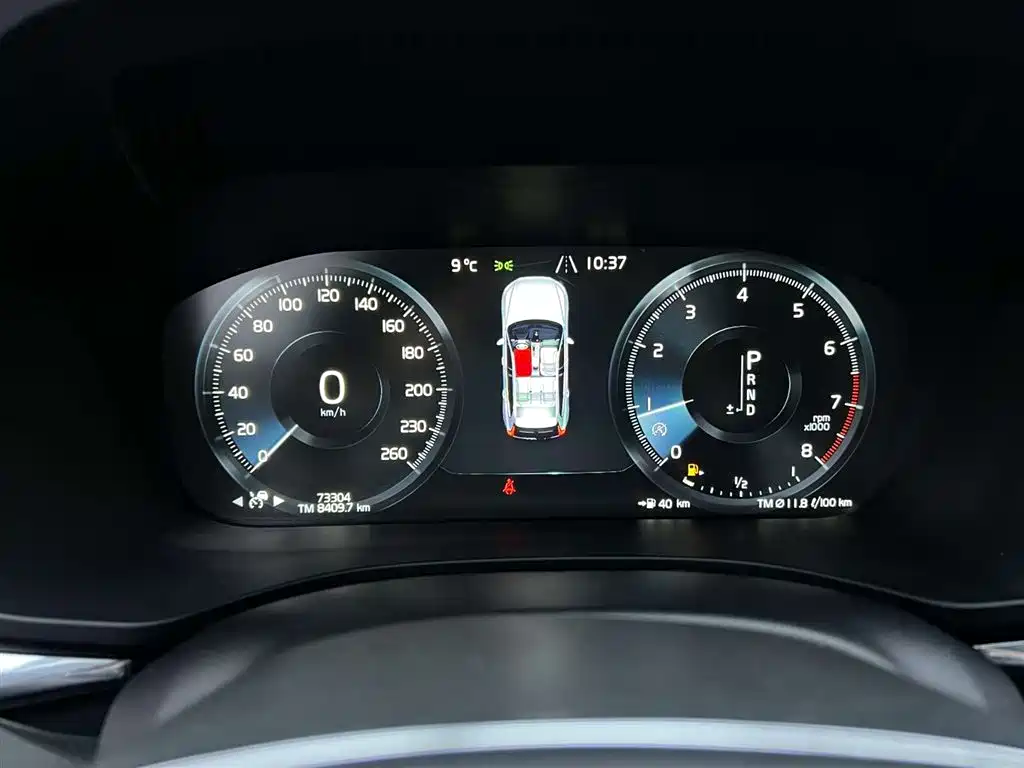 Volvo XC60 2018 T5 AWD Zhiyuan Sport Edition