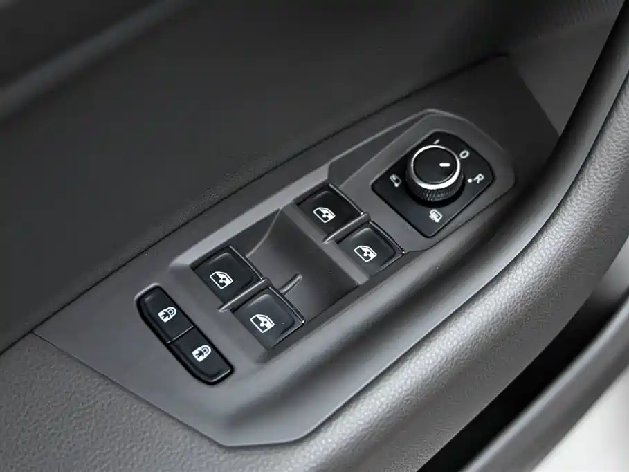Volkswagen Touareg 2021 3.0 TSI Rui Xiang Edition Classic Sport Package