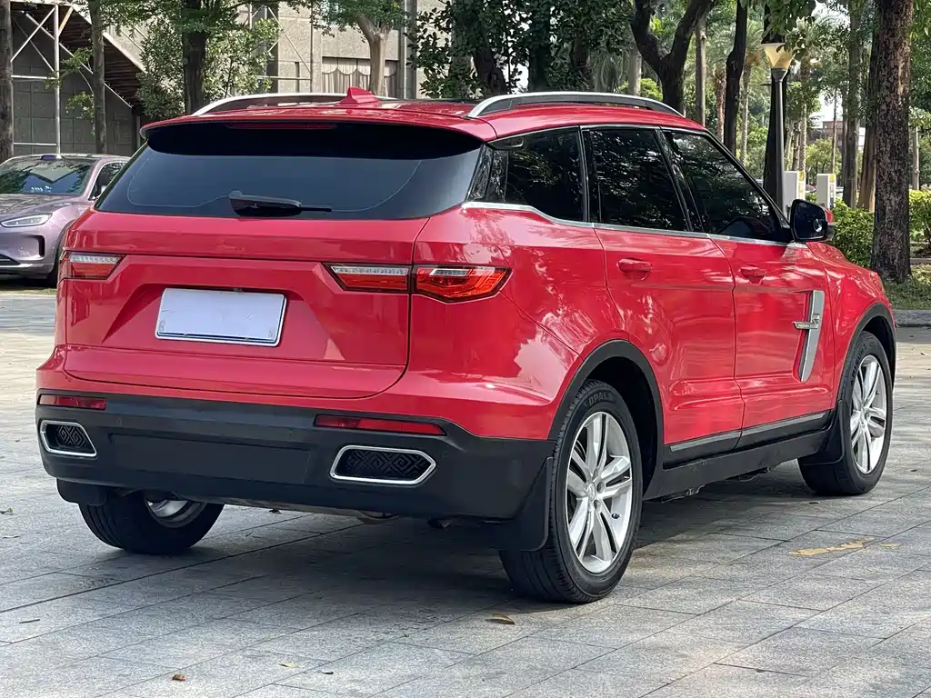 Zotye T700 2017 1.8T DCT Premium Edition