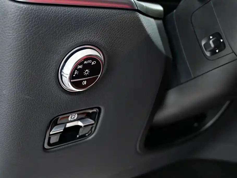Mercedes-Benz GLC 300 L 4MATIC