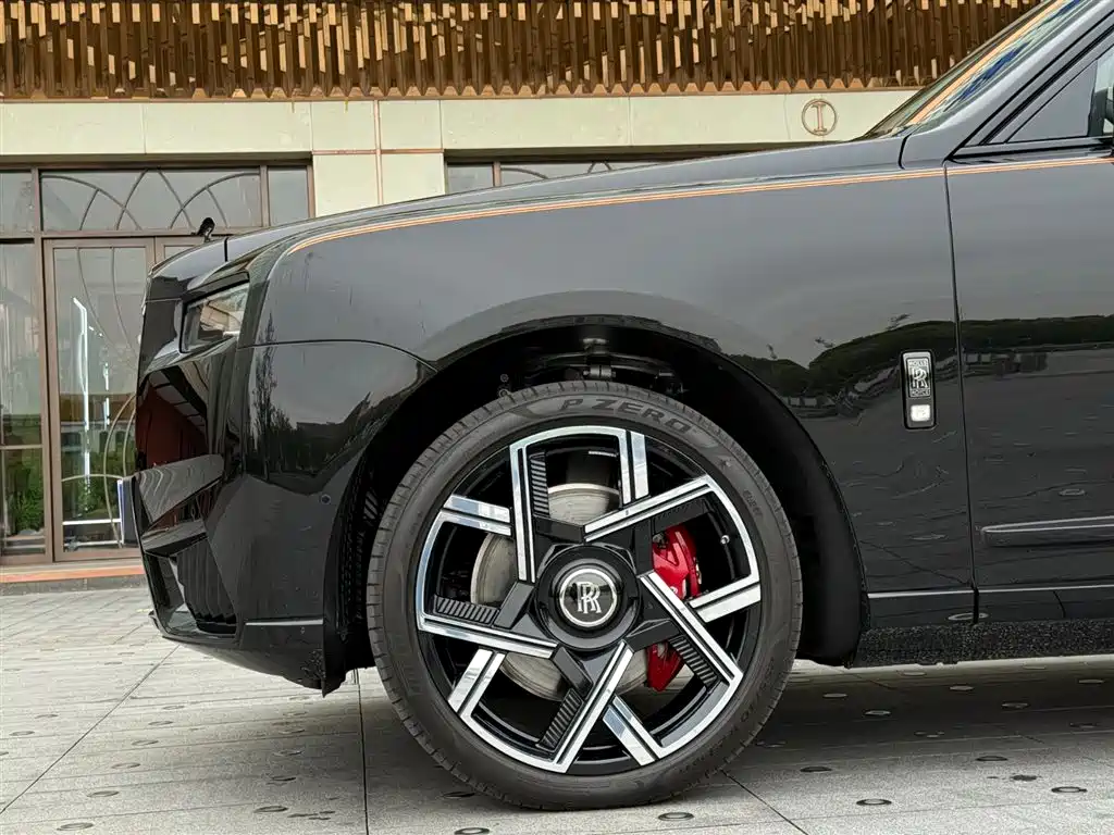 Cullinan 2024 Black Badge