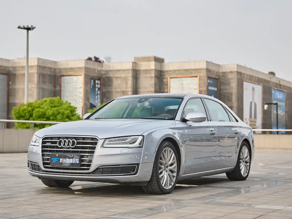 Audi A8L 2014 60 TFSI quattro Exclusive