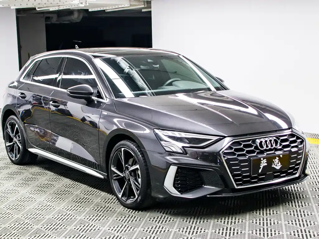Audi A3 2022 Sportback 35 TFSI Fashion Sport