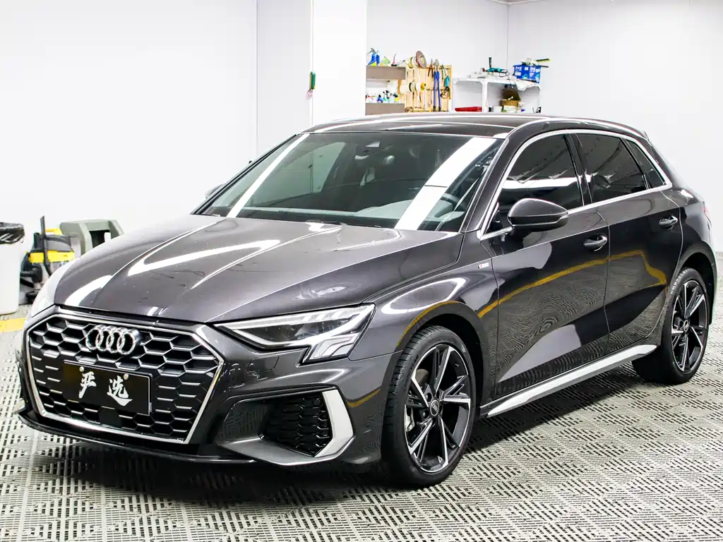 Audi A3 2022 Sportback 35 TFSI Fashion Sport
