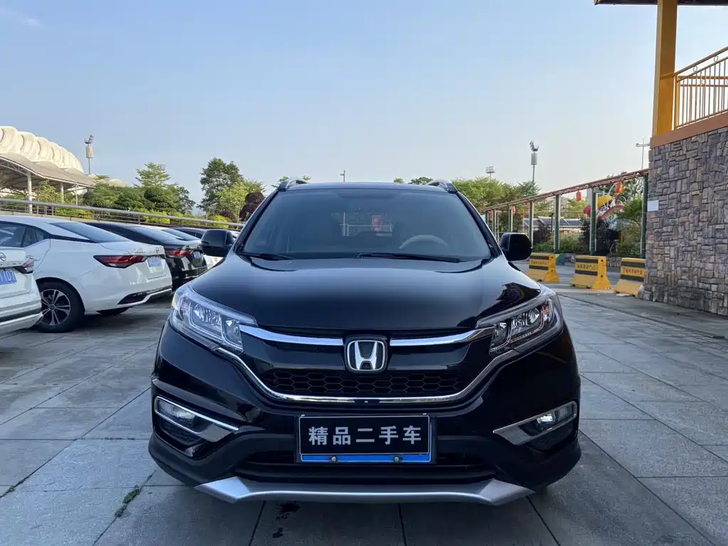 Honda CR-V 2015 2.0L FWD Fashion Edition
