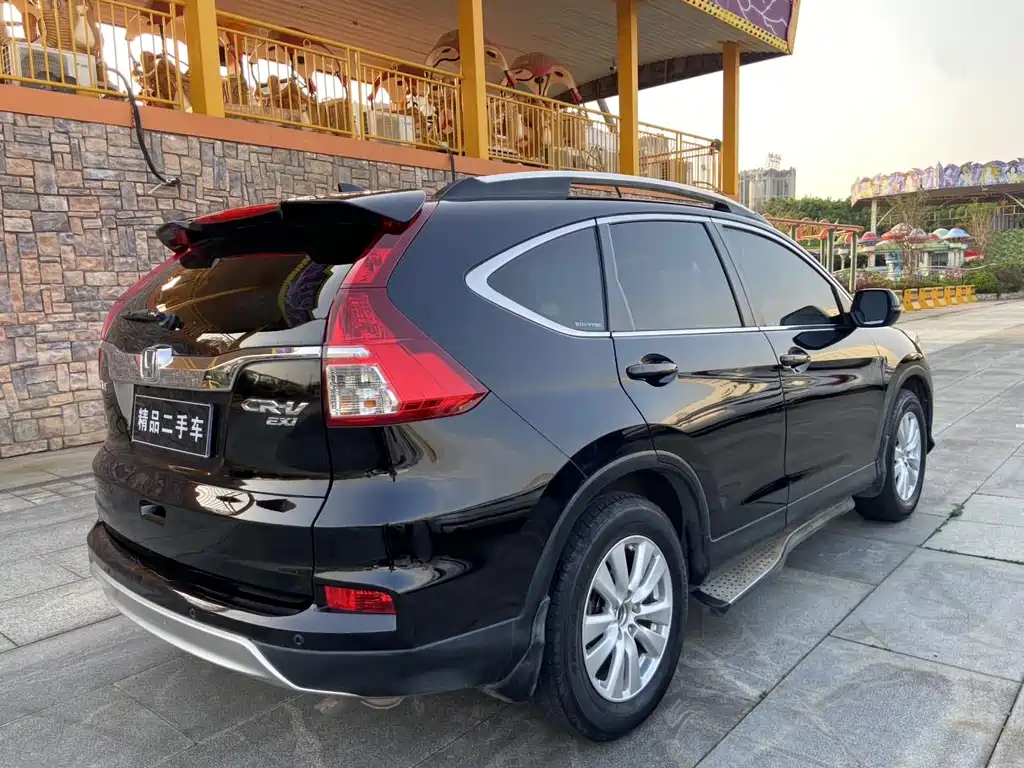 Honda CR-V 2015 2.0L FWD Fashion Edition