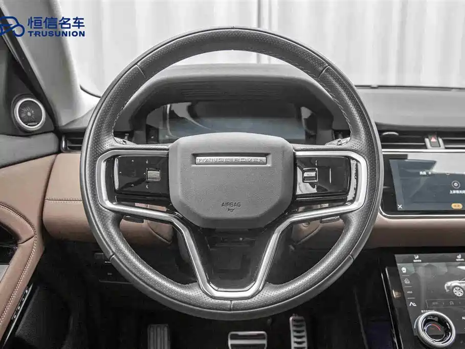 Range Rover Evoque L 2023 249PS Luxury Edition