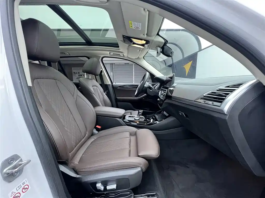 BMW X3 2022 xDrive25i M Sport Package - фото 17
