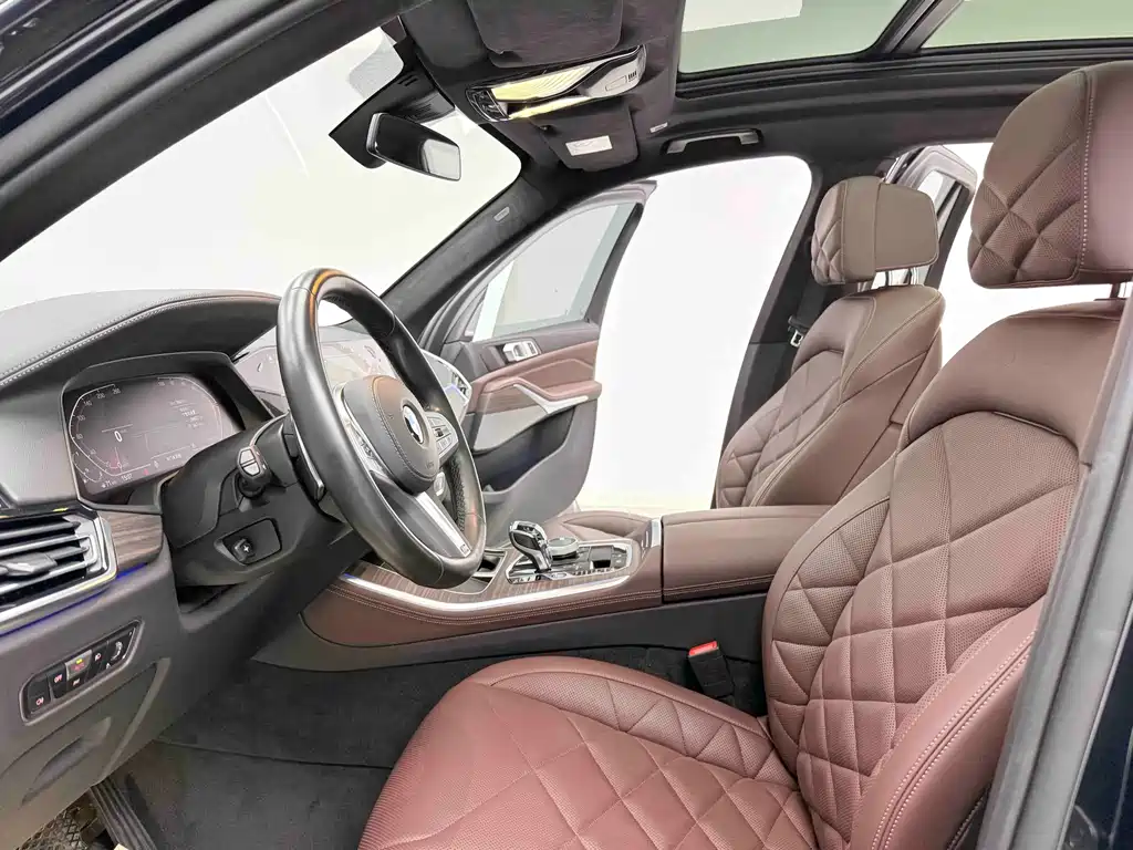 BMW X5 2022 xDrive 40Li M Sport Package - фото 7