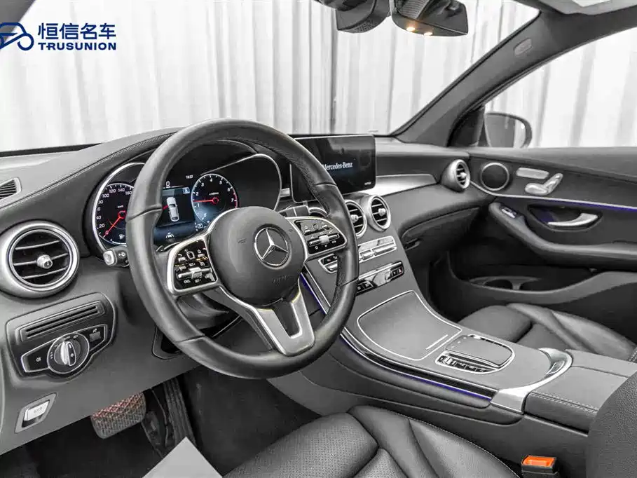 Mercedes-Benz GLC Coupe 2021 GLC 300 4MATIC Coupe SUV