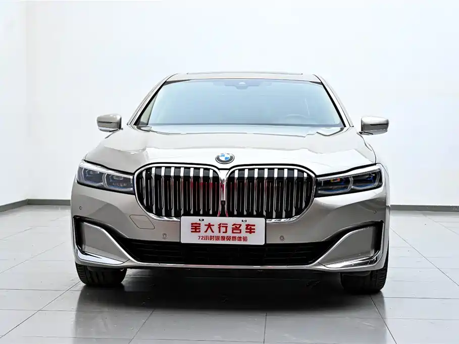 BMW 7 Series 2021 730Li Luxury Package - фото 3