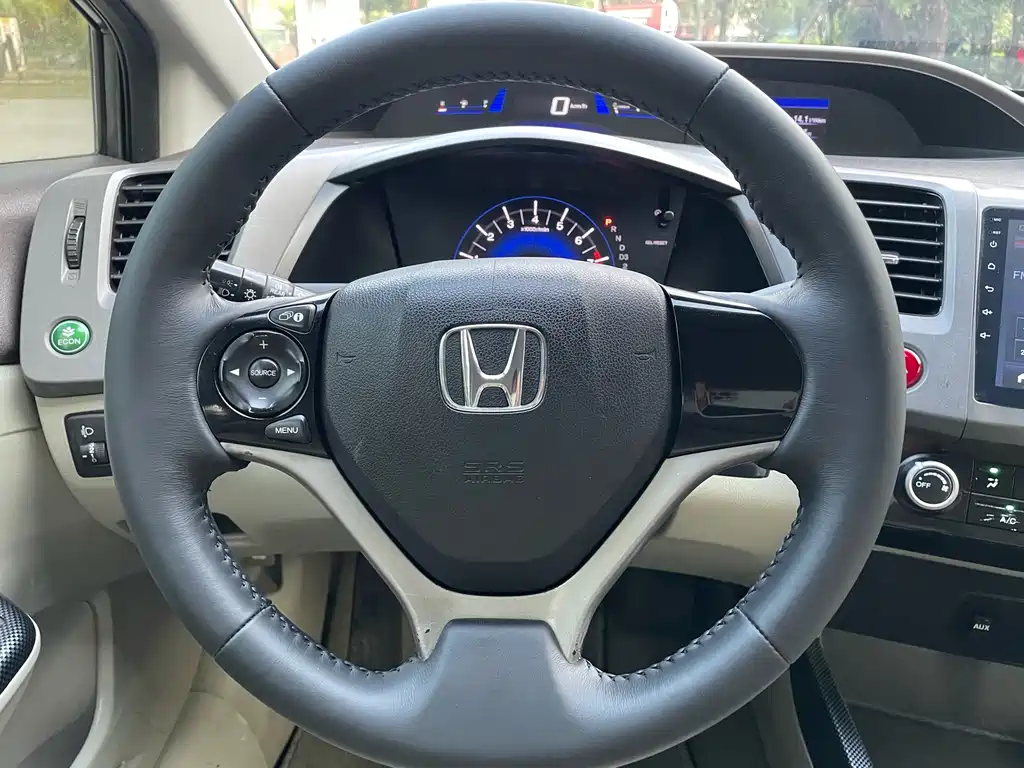 Civic 2013 10th Anniversary Edition 1.8L Automatic Comfort