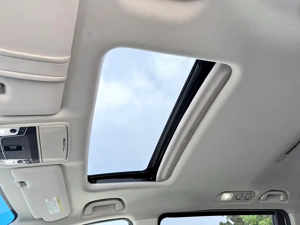 Honda Odyssey 2015 Facelift 2.4L Zhiku Edition