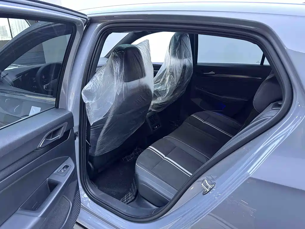 Golf 2021 280TSI DSG R-Line