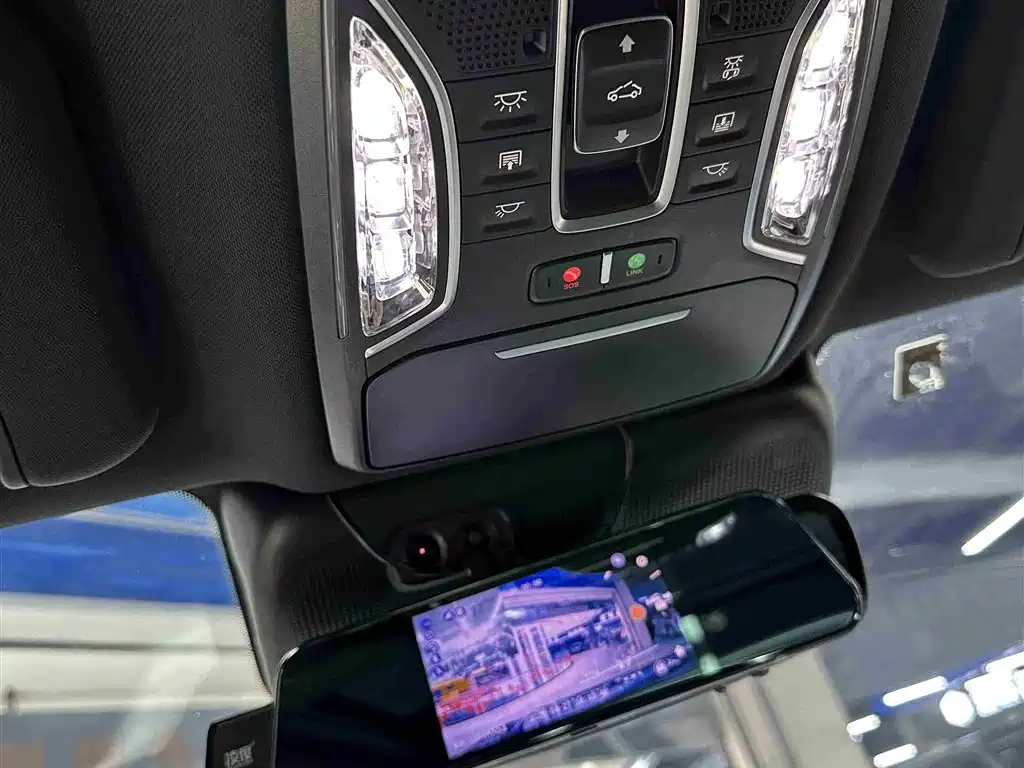 GAC Trumpchi GS8 2022 Pilot Series 2.0TGDI AWD Supreme Edition (7-Seater)