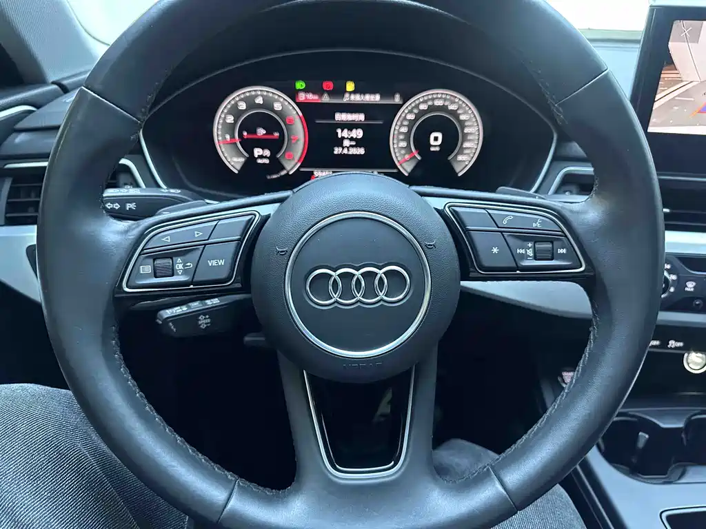 Audi A4L 2022 35 TFSI Fashion Dynamic