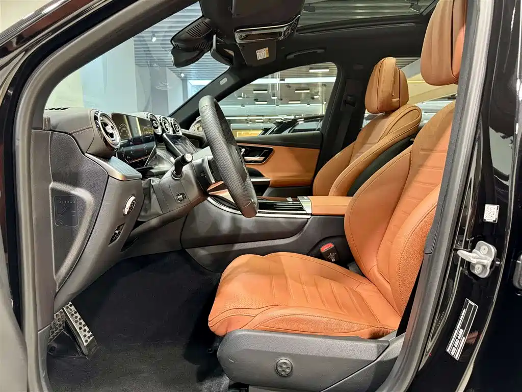Mercedes-Benz GLC 2024 GLC 300 L 4MATIC Dynamic 5-seater