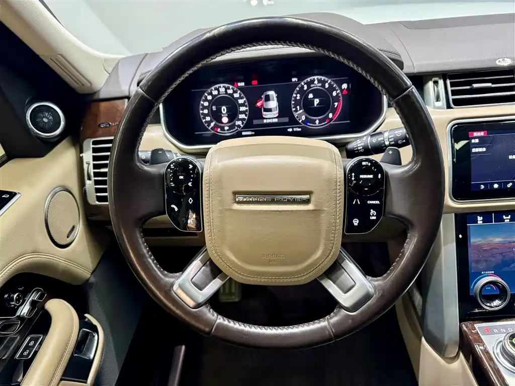 Land Rover Range Rover 2021 3.0 L6 Heritage Extended Classic Edition