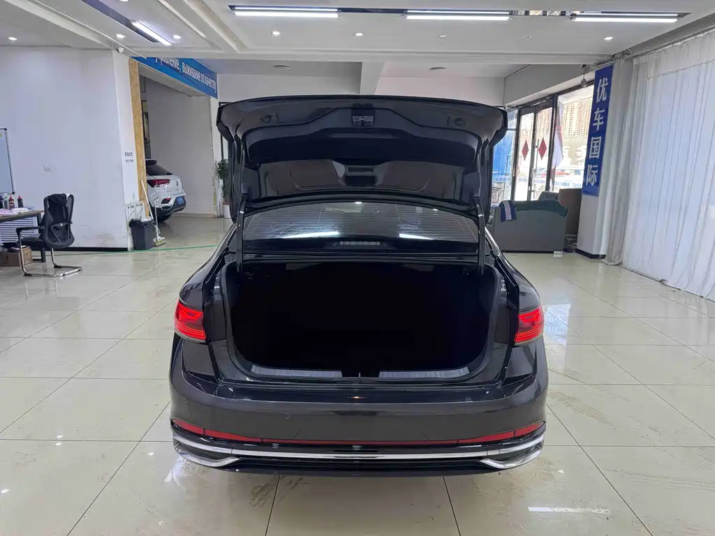 Volkswagen Sagitar 2023 280TSI DSG Beyond Edition