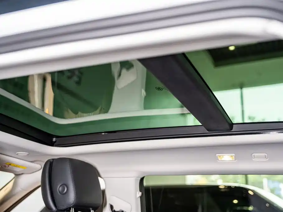 Range Rover Evoque L 2026 HSE