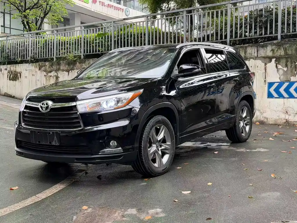 Toyota Highlander 2015 2.0T 2WD Luxury Edition 7-Seater