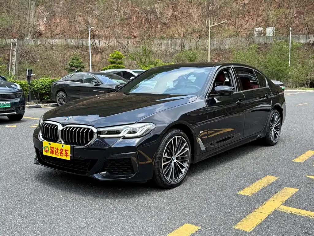BMW 5 Series 2022 Facelift 530Li Leading Edition M Sport Package - фото 2