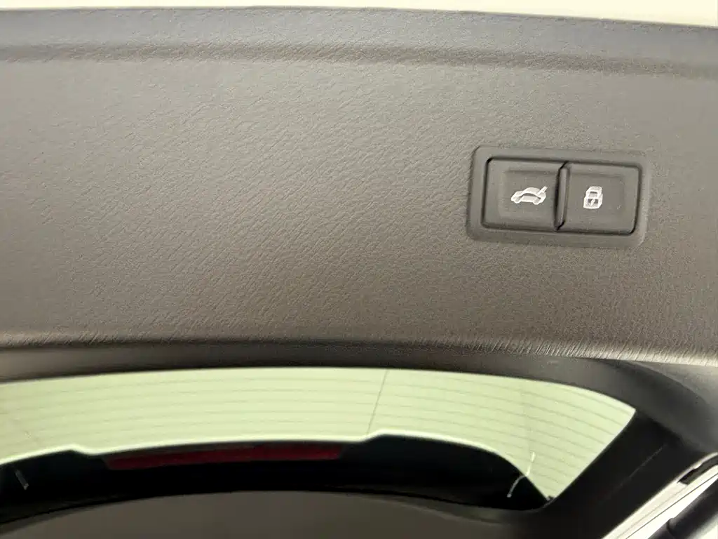 Audi Q5L 2023 40 TFSI Luxury Dynamic