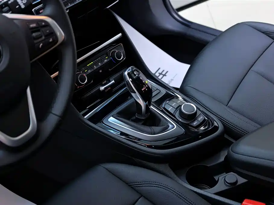 BMW 2 Series Gran Tourer 2019 220i Leading Edition