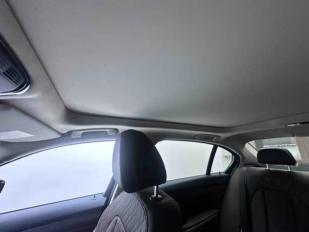 BMW 3 Series 2023 320Li M Sport Package - фото 17