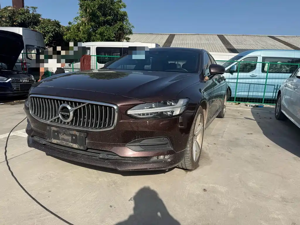 Volvo S90 2017 T4 Zhiyuan Edition