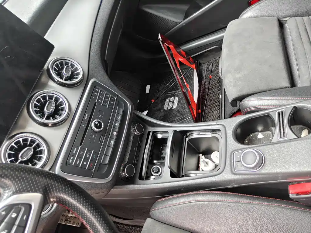 Mercedes-Benz CLA 2015 CLA 220 4MATIC