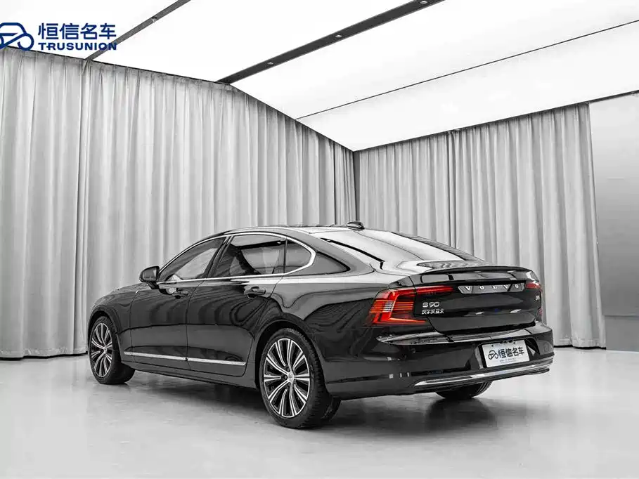 Volvo S90 2024 B5 Inscription