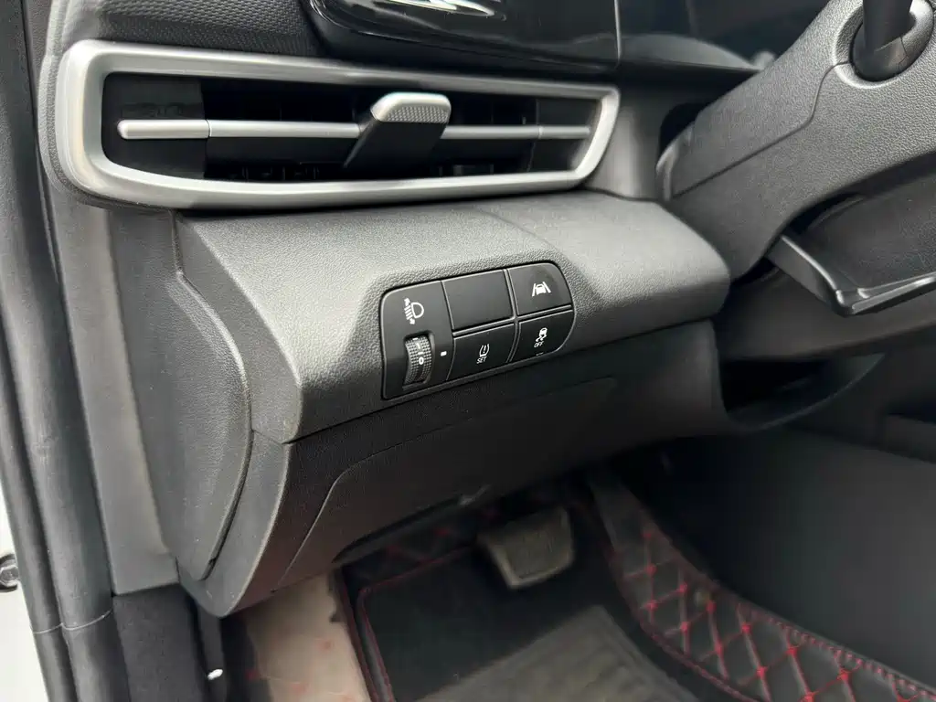 2021 Hyundai Elantra 1.5L CVT LUX