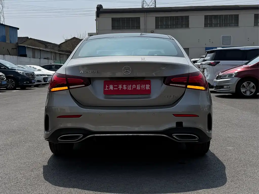Mercedes-Benz A-Class 2021 A 200 L Sport Sedan Fashion Edition