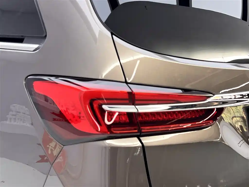 Buick GL8 2023 Facelift Land Business Class Luxury