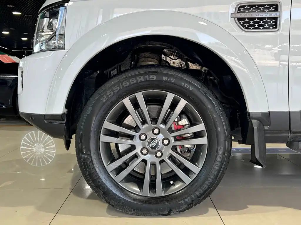 Land Rover Discovery 2016 3.0 SC Black Edition HSE