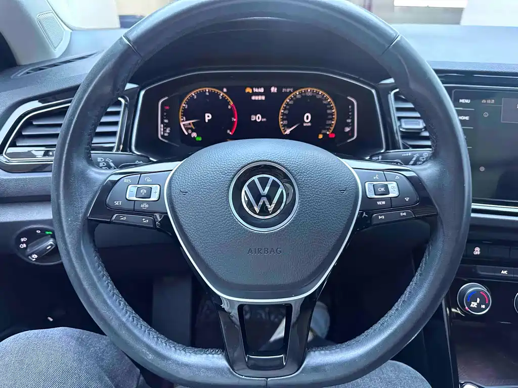 Volkswagen T-Roc 2022 280TSI DSG FWD Comfort Plus