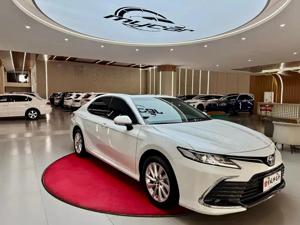 Camry 2023 2.0GVP Leading Edition