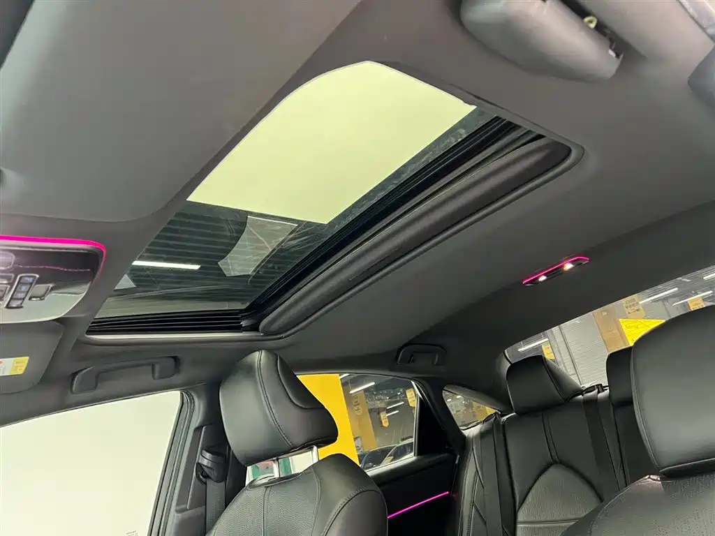 Avalon 2019 Hybrid 2.5L Luxury Edition China VI