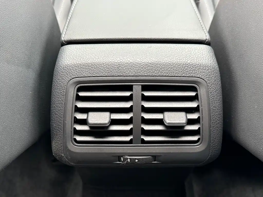 Volkswagen Golf 2016 230TSI Automatic Luxury Edition