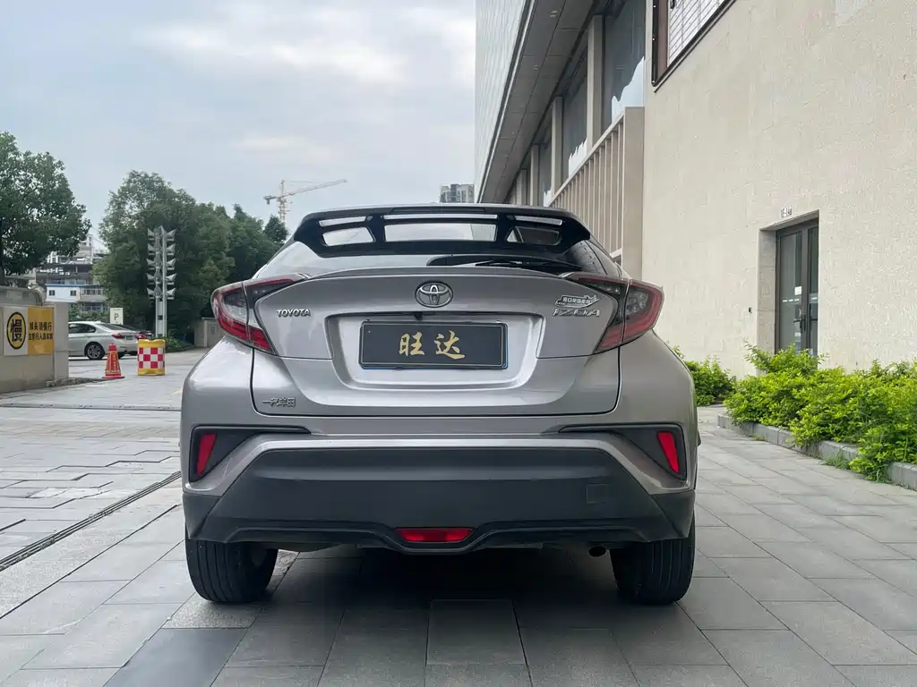 Toyota IZOA 2020 2.0L Yichi Edition