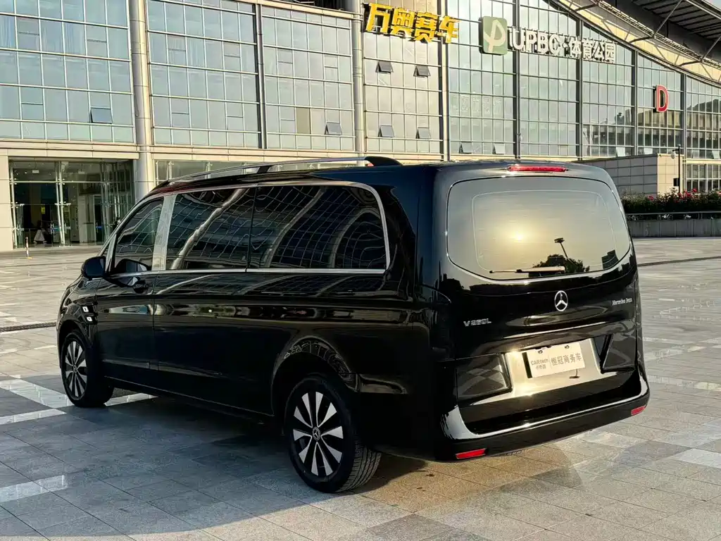 Vito 2023 2.0T Elite Edition 7-Seater