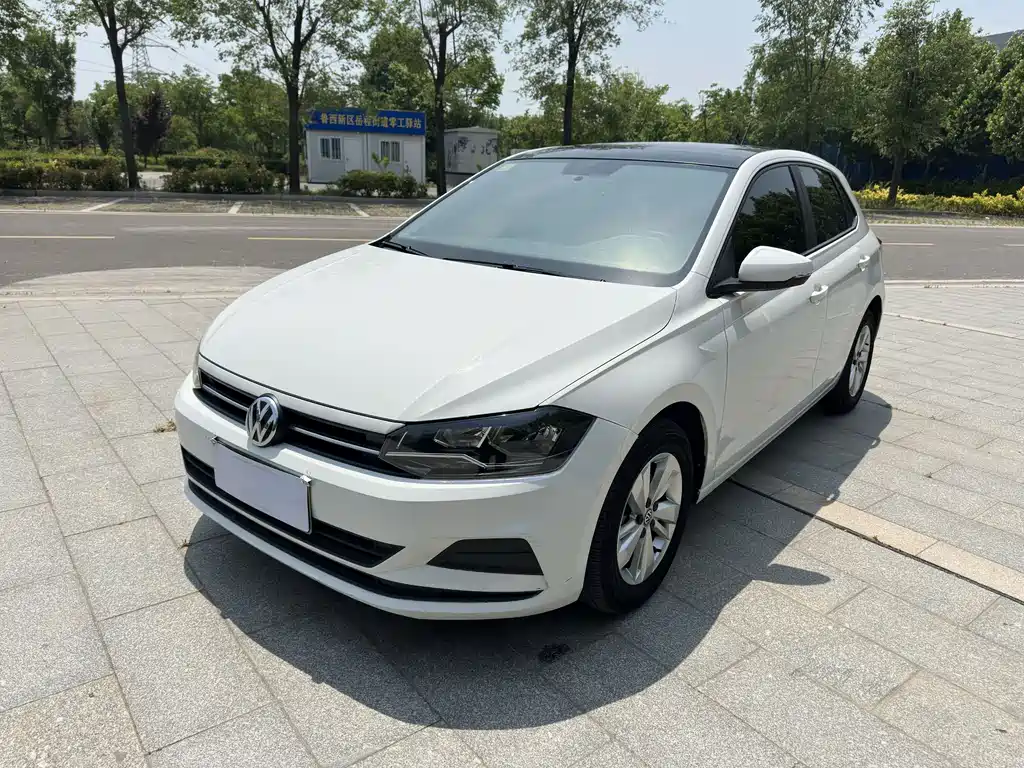 Volkswagen Polo 2019 Plus 1.5L Automatic Colorful Tech Edition