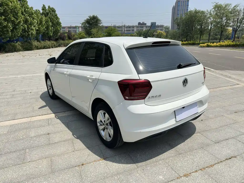 Volkswagen Polo 2019 Plus 1.5L Automatic Colorful Tech Edition