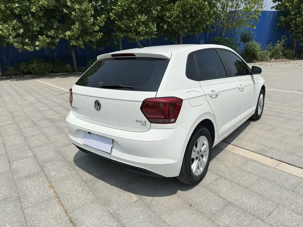 Volkswagen Polo 2019 Plus 1.5L Automatic Colorful Tech Edition