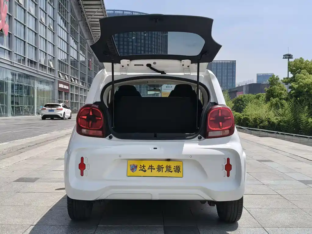 Roewe Clever 2021 302km New Four-Seater Super Edition
