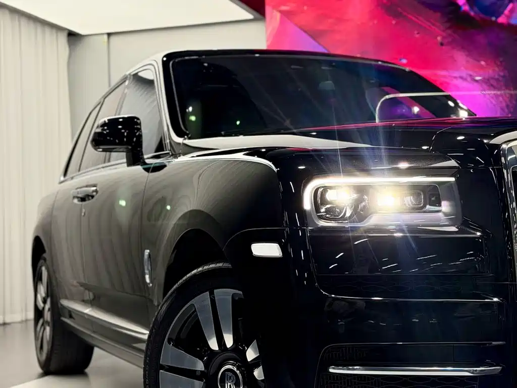 Cullinan 2024 Four-Seater