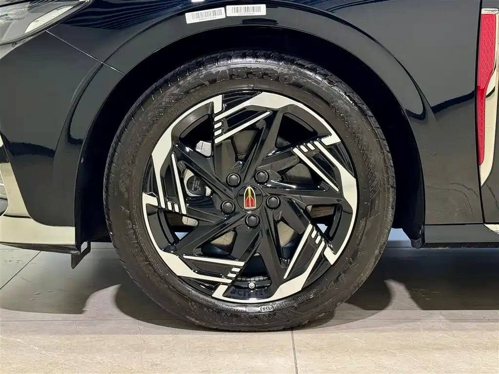 Hongqi H6 2023 2.0T Zhiyi Edition