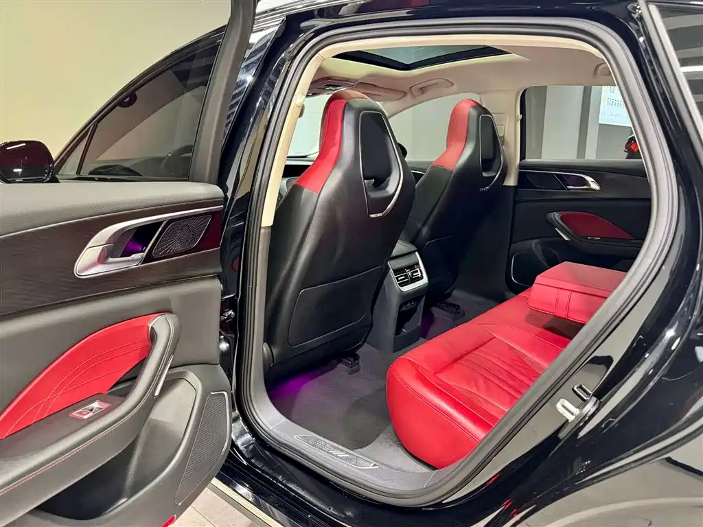 Hongqi H6 2023 2.0T Zhiyi Edition
