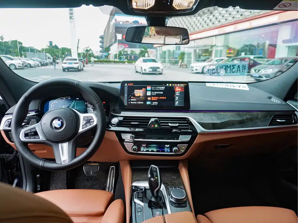 BMW 6 Series GT 2022 630i M Sport Package - фото 21